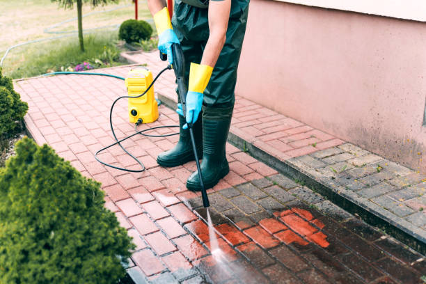 Best Patio and Deck Pressure Washing  in Country Clu, FL
